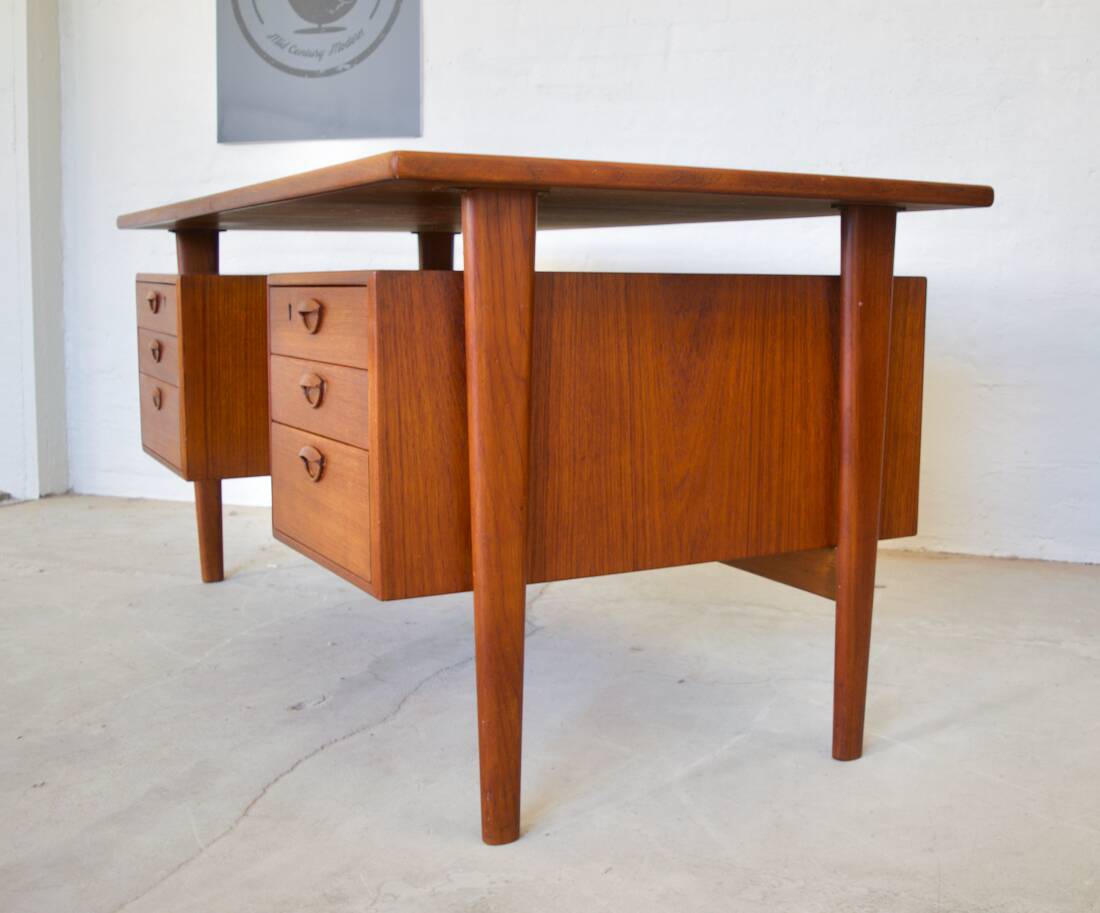 FM60 Executive Desk in Teak by Kai Kristiansen for Feldballes Møbelfabrik, 1960s