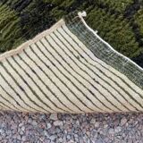 Handmade Moroccan rug 250cm x 200cm