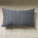 Cushion Kachin gray blans 30x50 cm