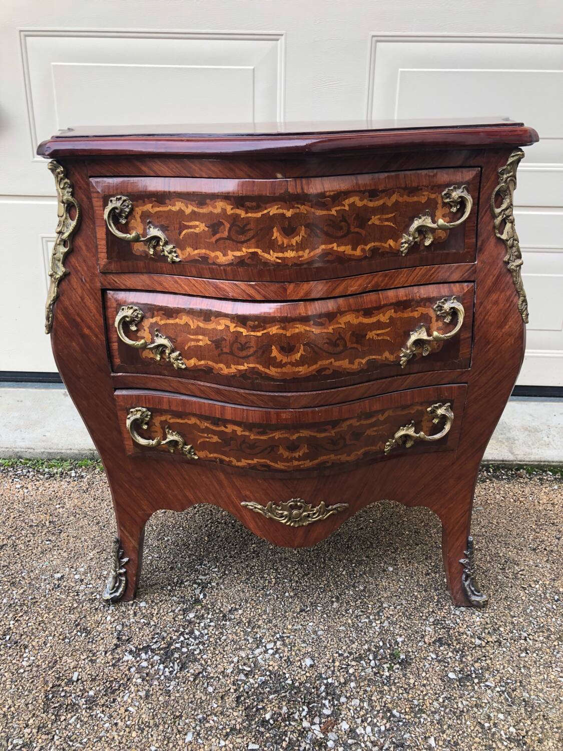 Louis XV style chest of drawers marquetry
