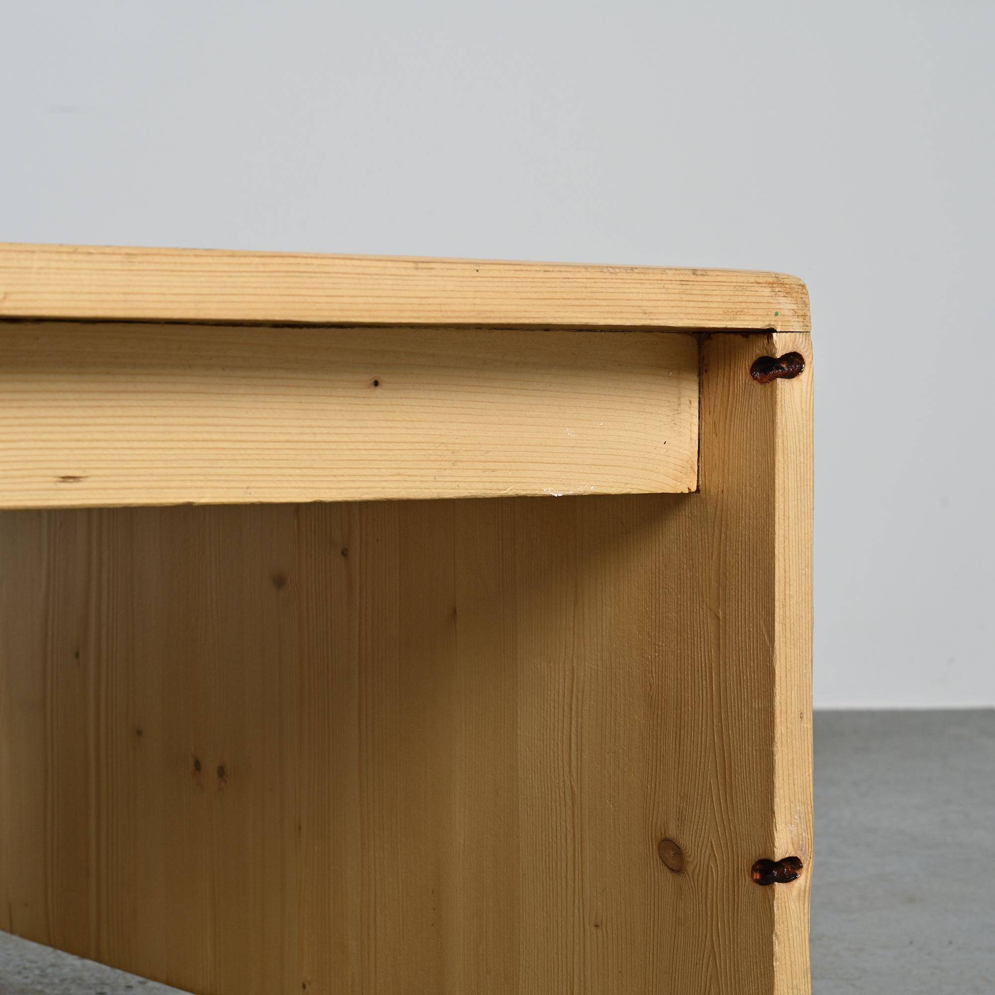 Solid pine coffee table, Les Arcs 1800.