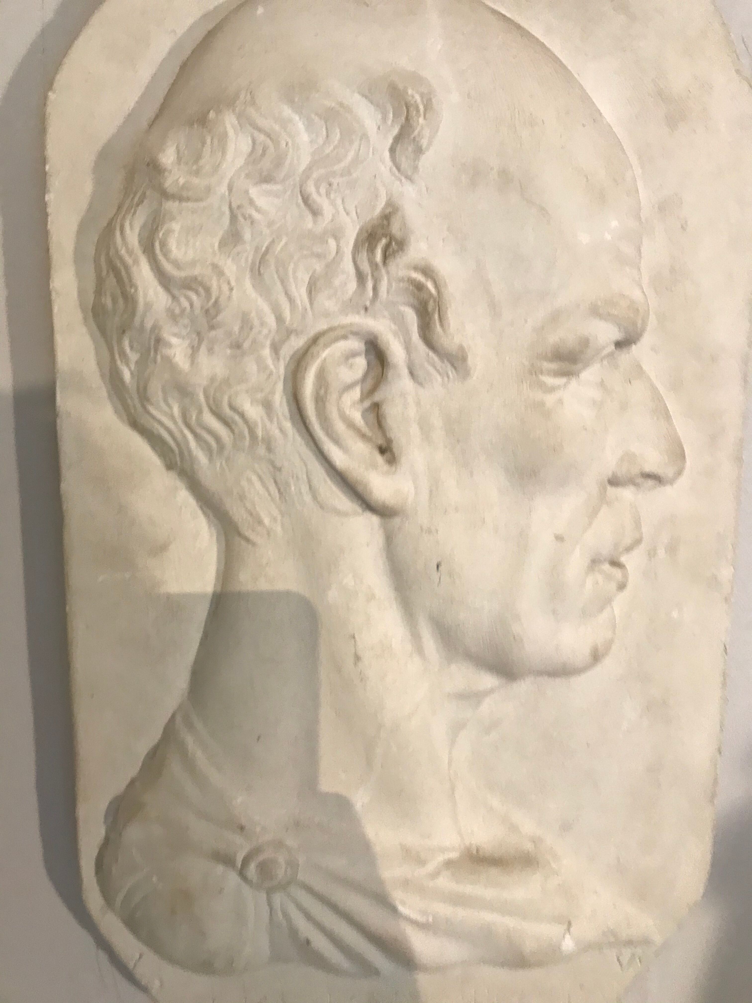 Tête en plâtre
