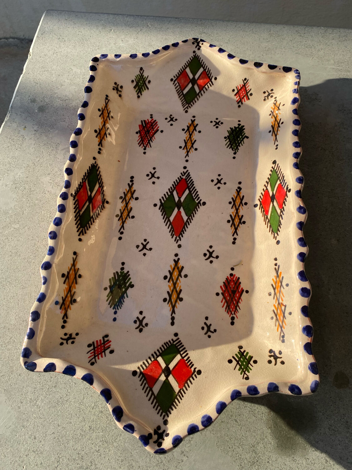 Hand-painted artisanal ceramic plate – vintage Berber decor