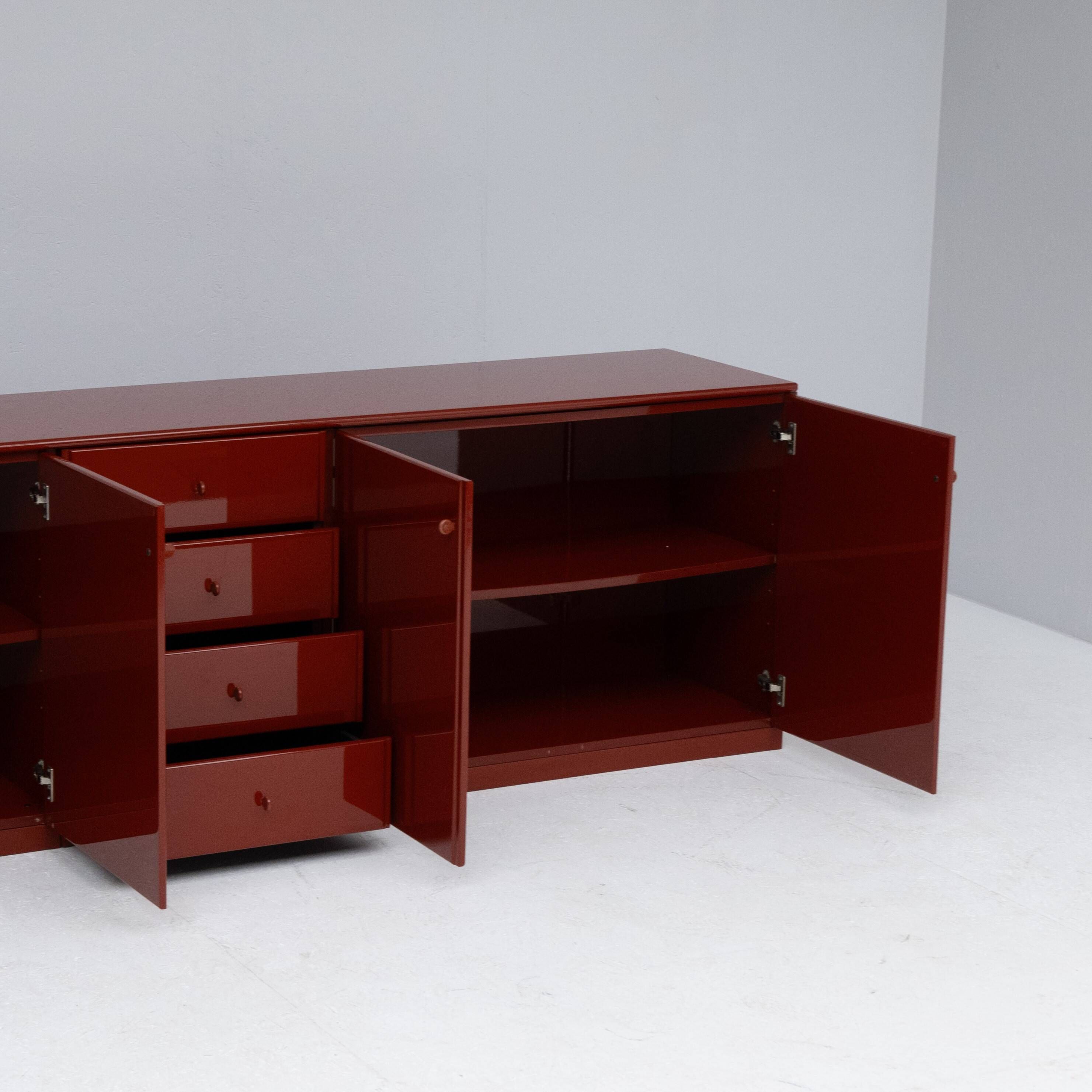 Buffet laqué rouge | Selency