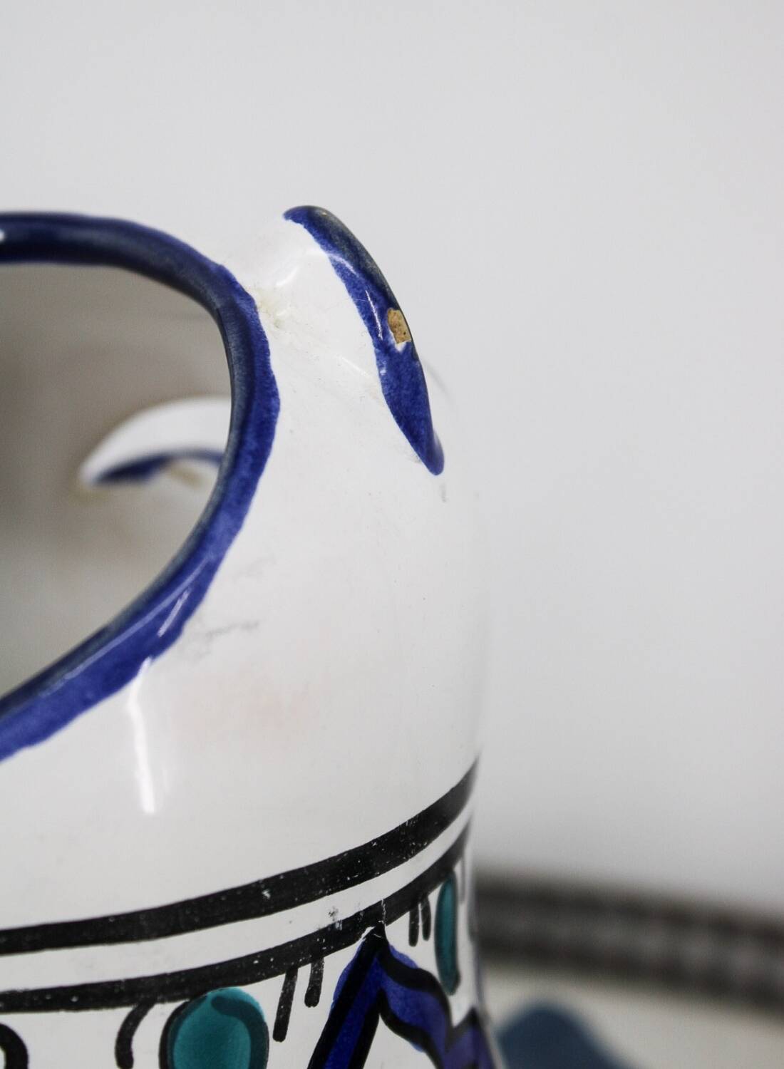 Vintage blue and green ceramic cat-shaped jug carafe