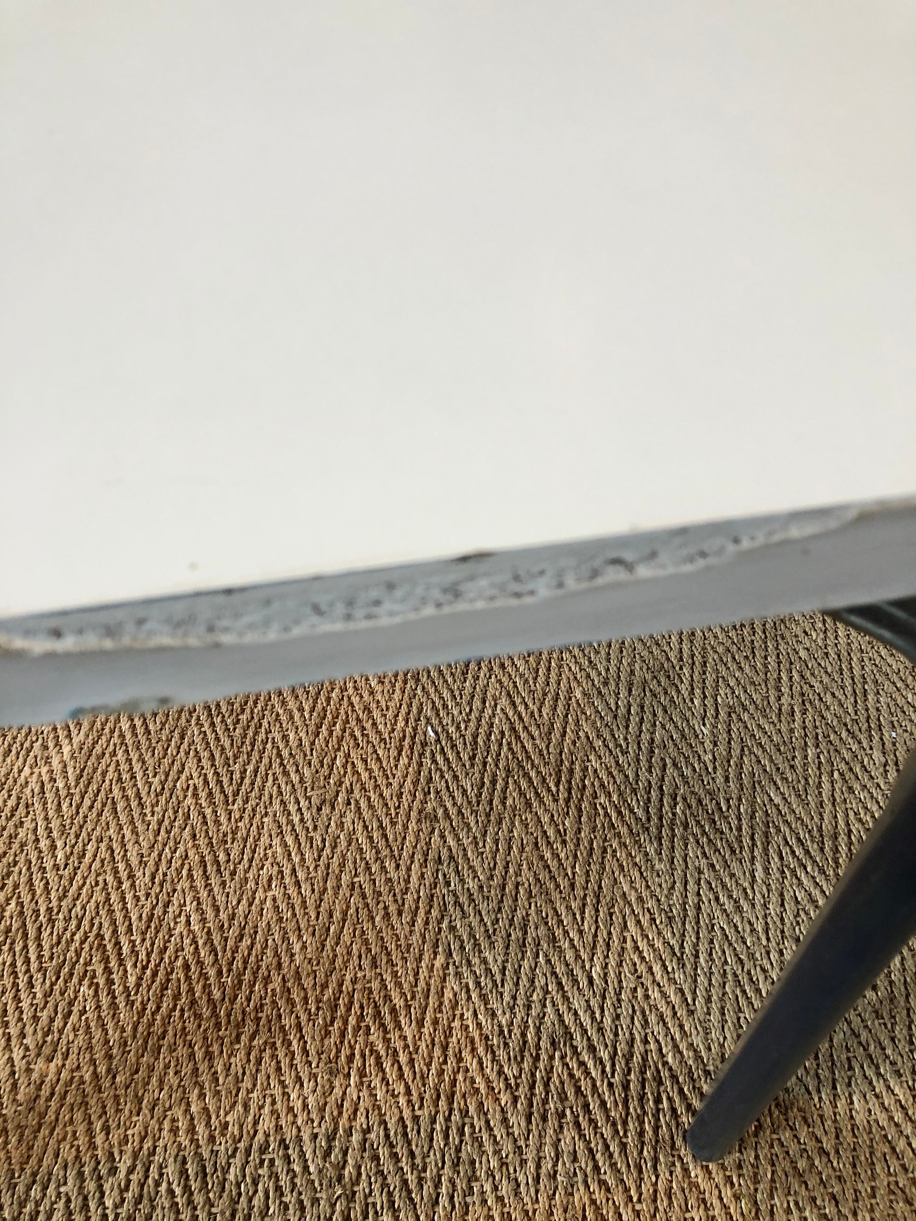 Bruno Rey table for Kush