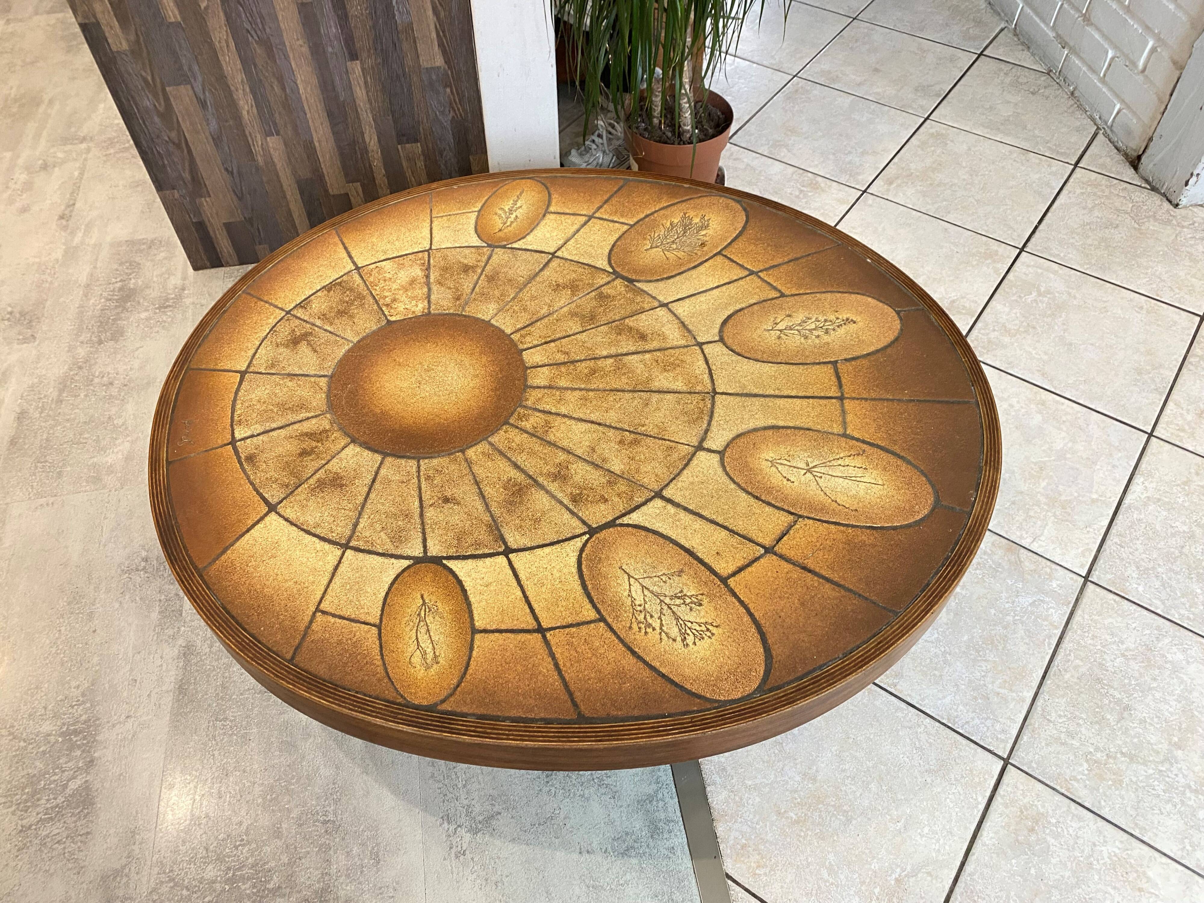 Oval round coffee table ceramic Barrois Vallauris from 1960 herbarium model