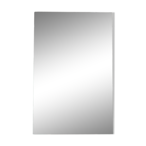 Vieux miroir piqué et