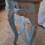 painted console