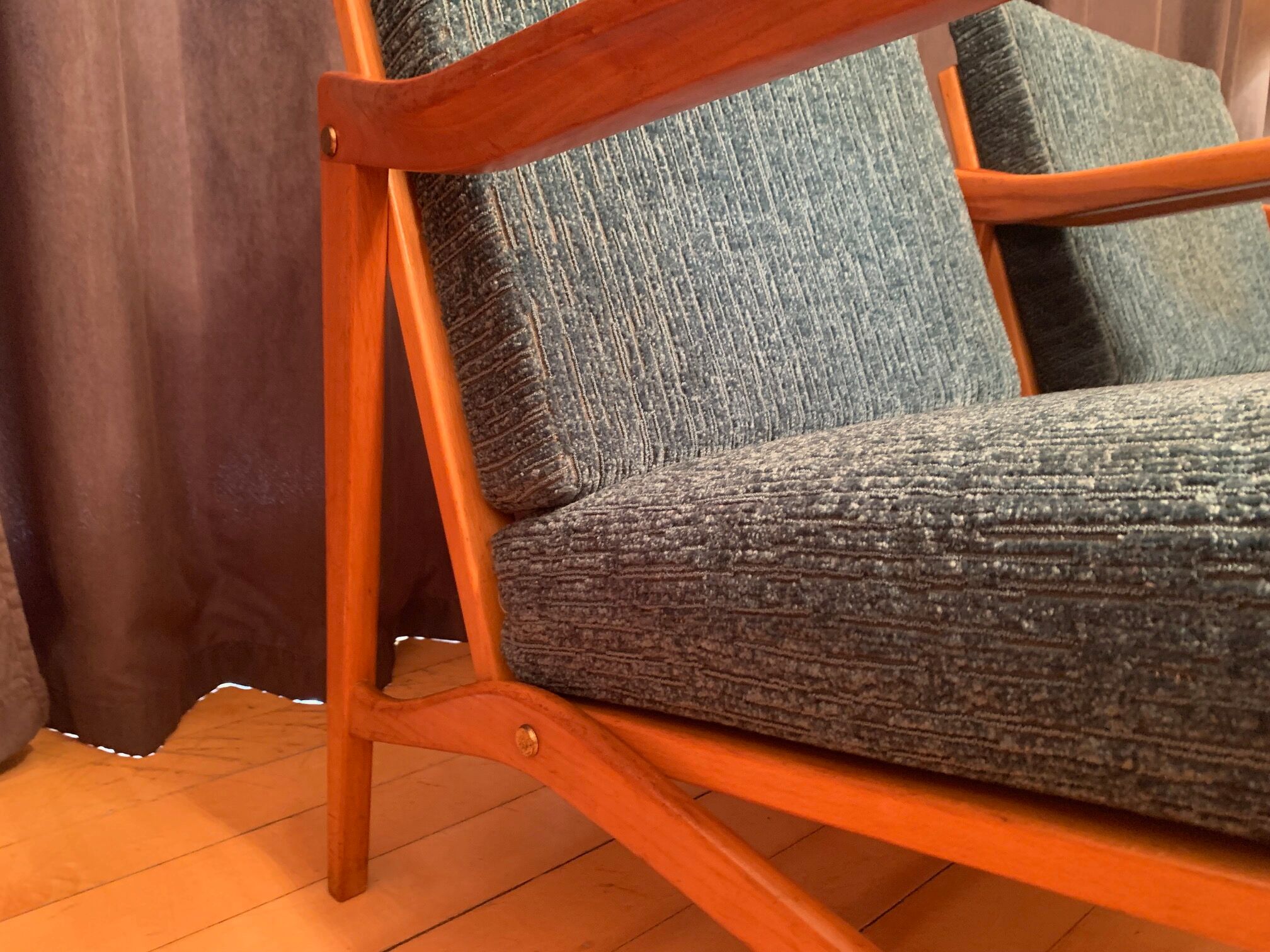 A pair of Wilhelm Knoll, Knoll Antimott armchairs, 1960s.