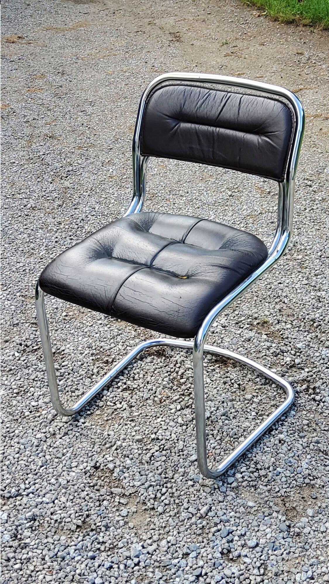 Chair from the 70s in chromed metal and brown moleskine