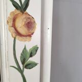 Vintage rectangular mirror in painted wood cream decoration yellow pinks