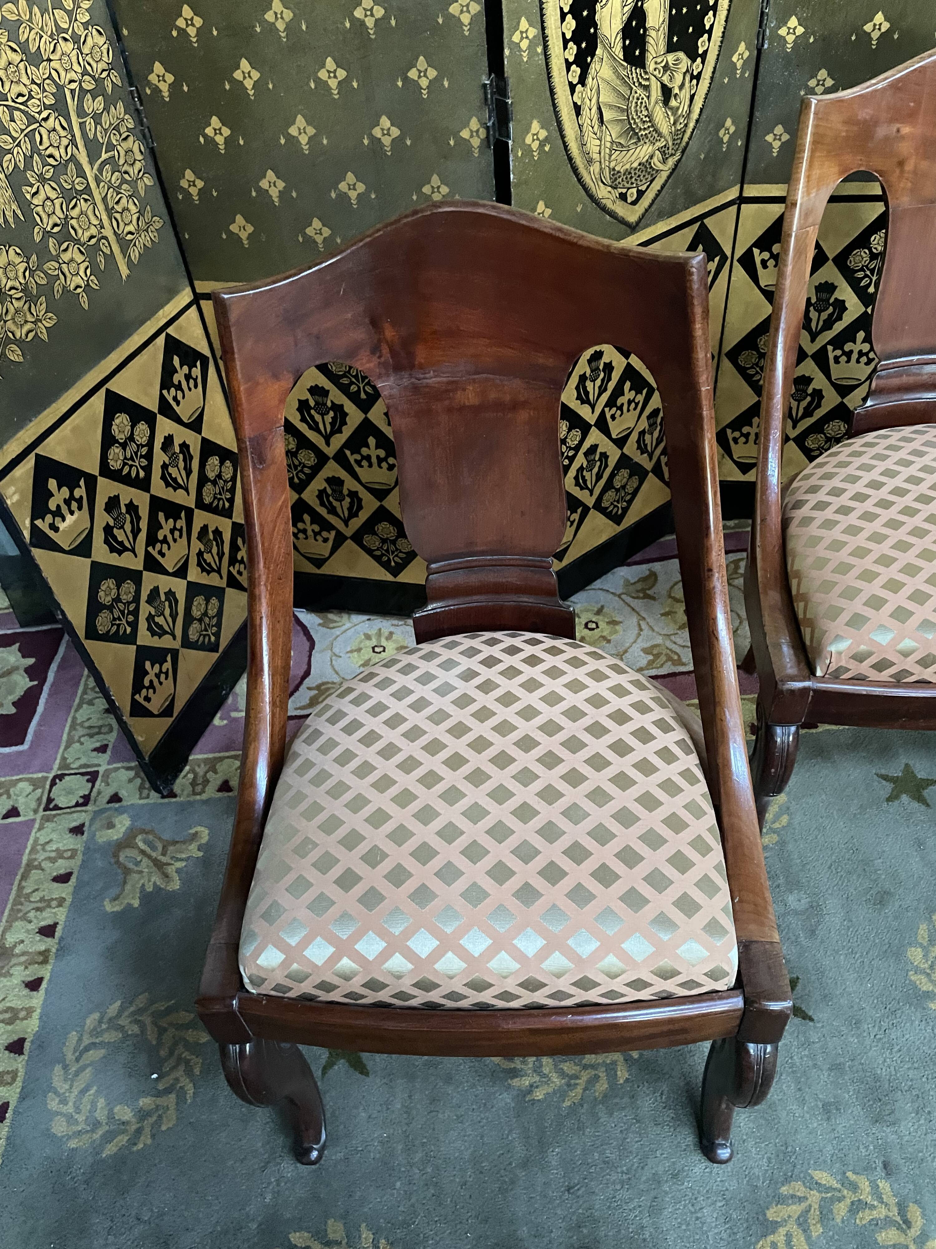 Suite of 4 Gondola Chairs in Mahogany Empire