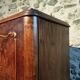 Buffet art déco français en noyer et acajou avec plateau en marbre, fin des années 1920