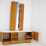 Buffet surmonté d'un miroir triptyque par Jindřich Halabala, Tchécoslovaquie, 1950