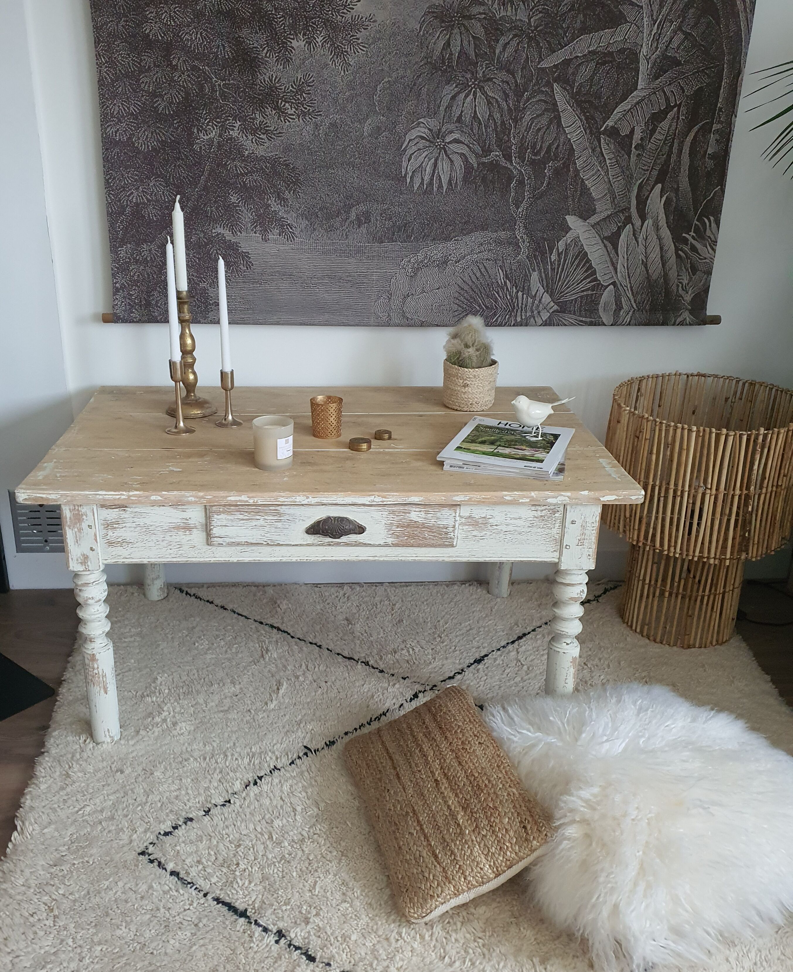 Country style coffee table