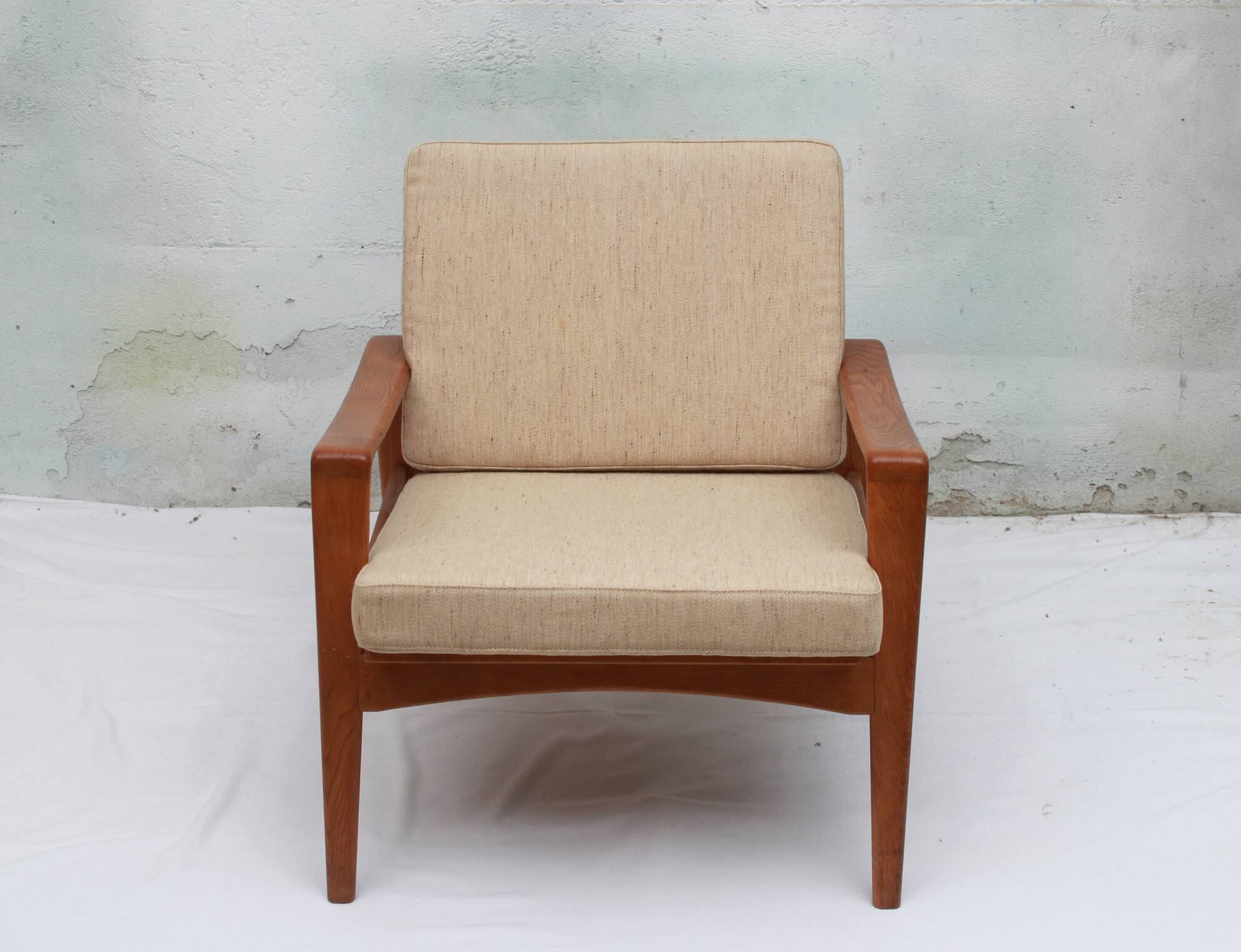 1960s armchair in oak, Arne Wahl Iversen für Komfort