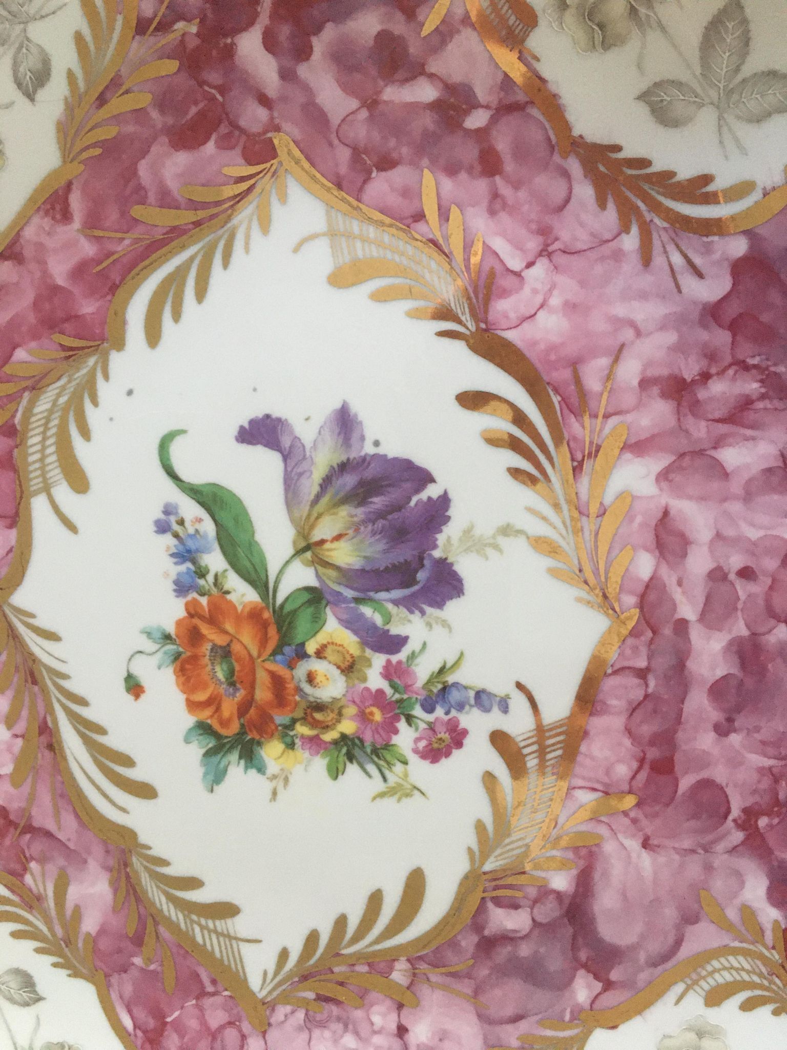 Plat ancien en porcelaine de Copenhague