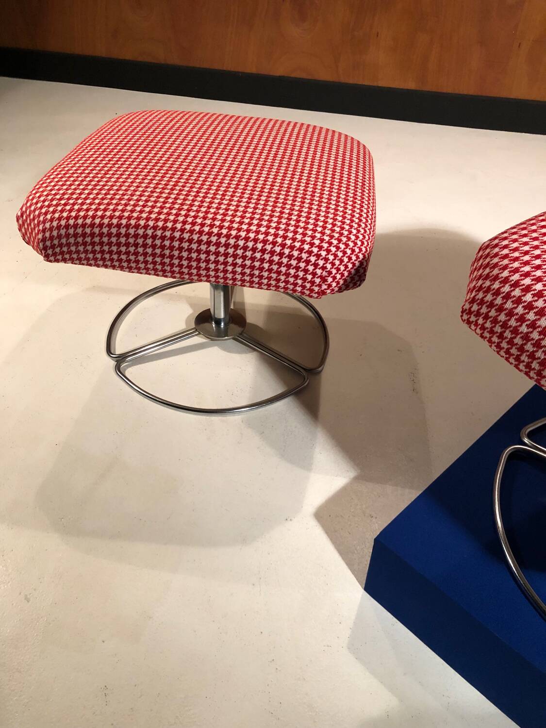 Pair of vintage 1970 footrests