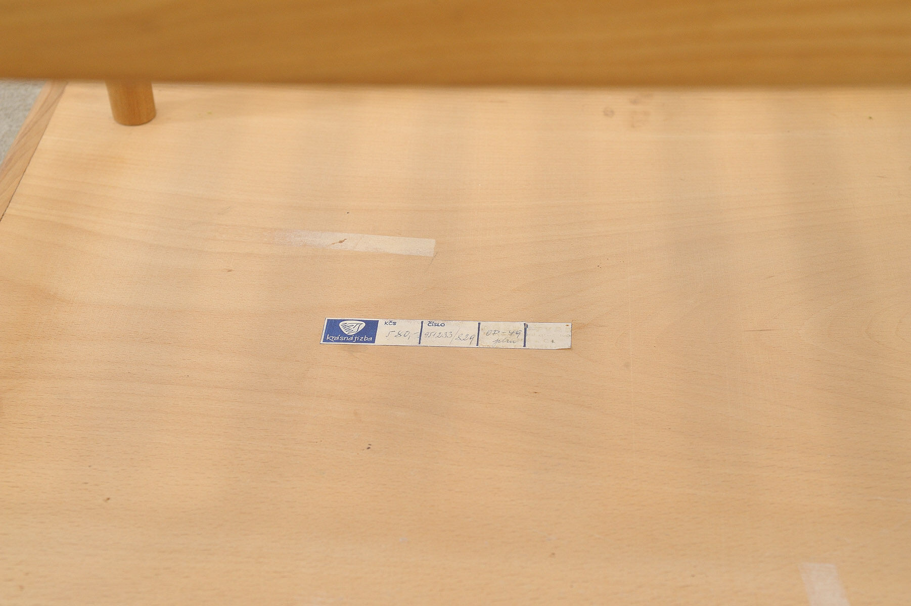 Table de service du milieu du siècle par Krásná Jizba, années 1950, Tchécoslovaquie