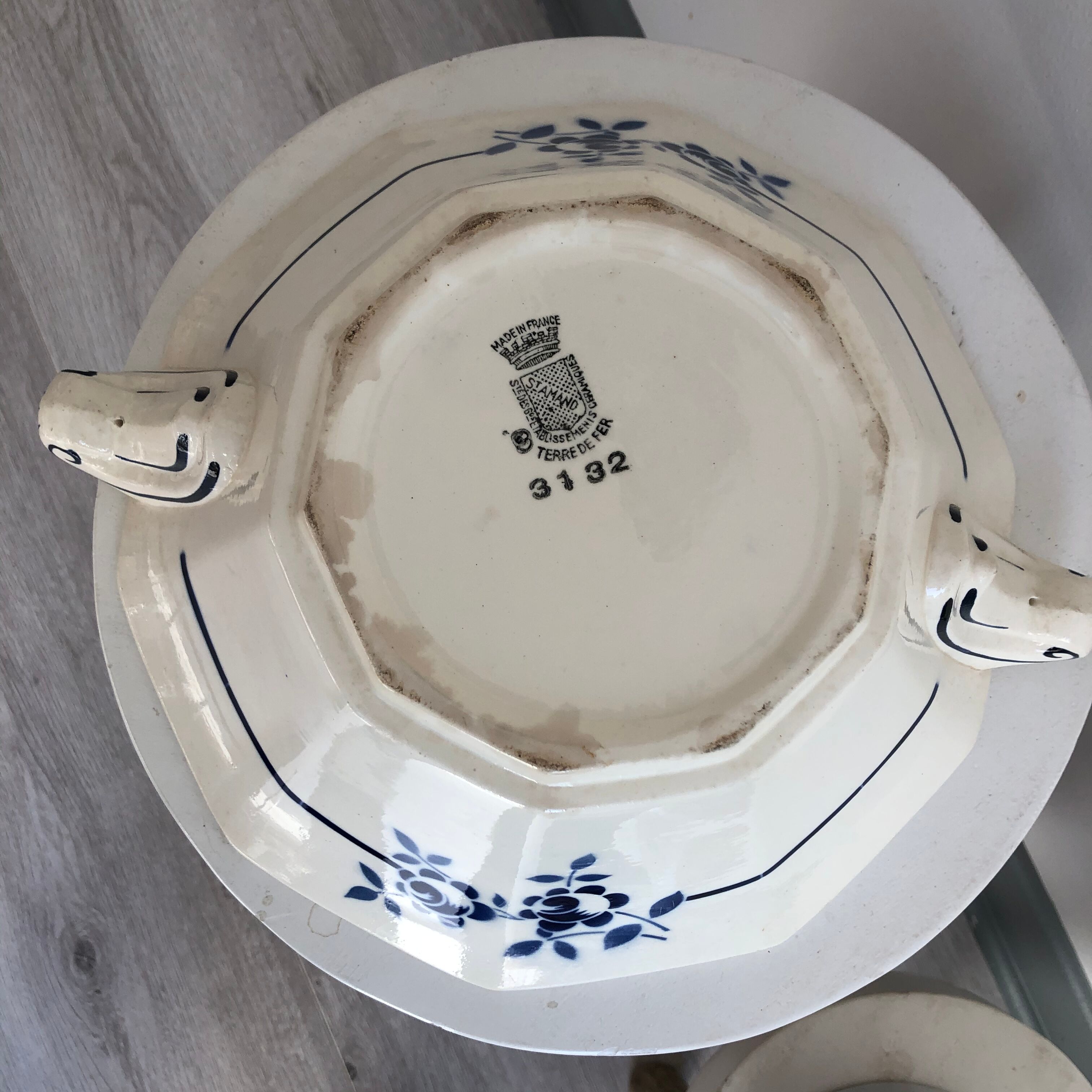 Vintage Iron Earth Soup