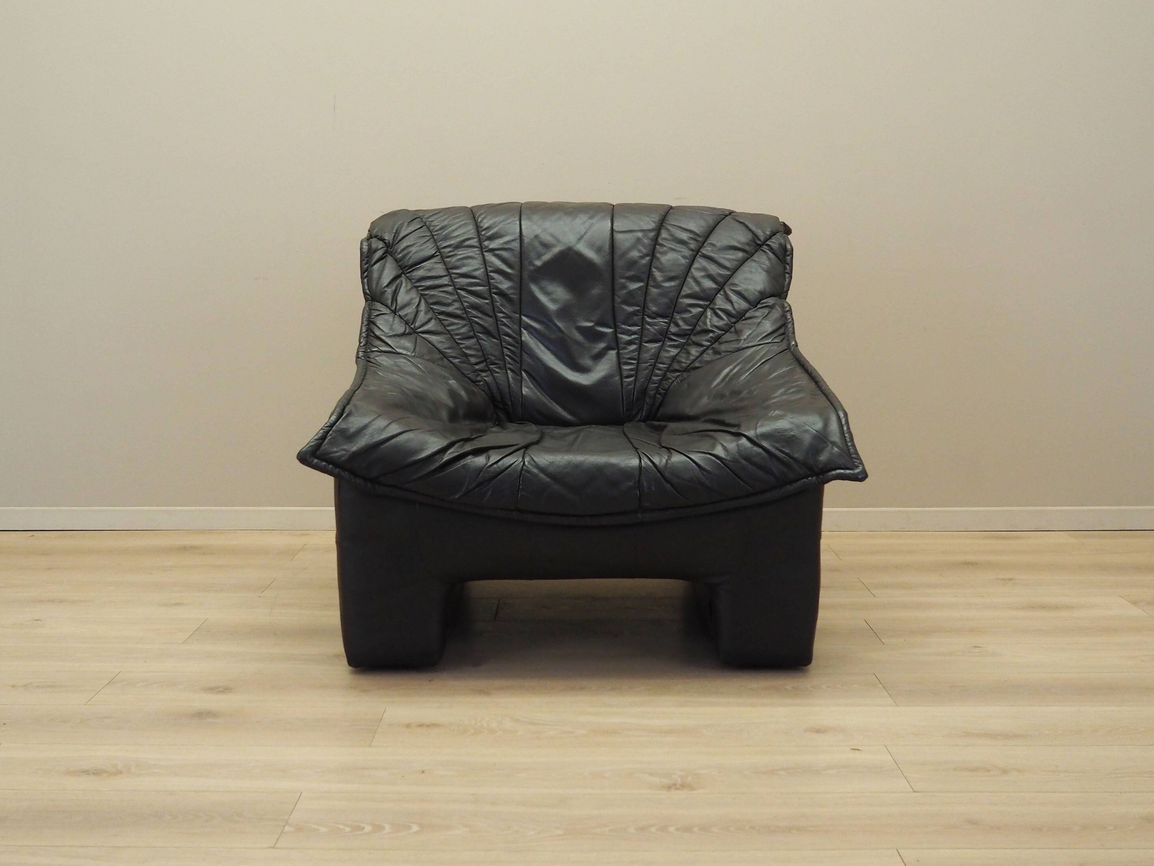 Leather armchair, Italian design, 1960s, production: Italy