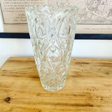 Vase en verre ciselé