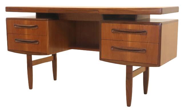 Bureau vintage en teck fresque G-Plan 'Frettenham'