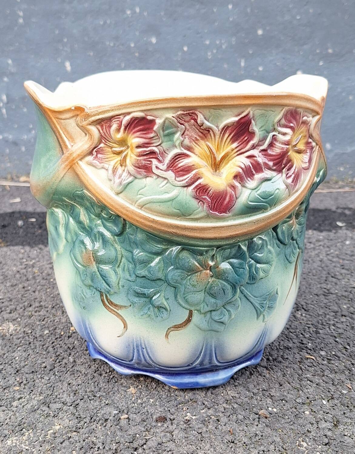 Cache pot en barbotine Digoin