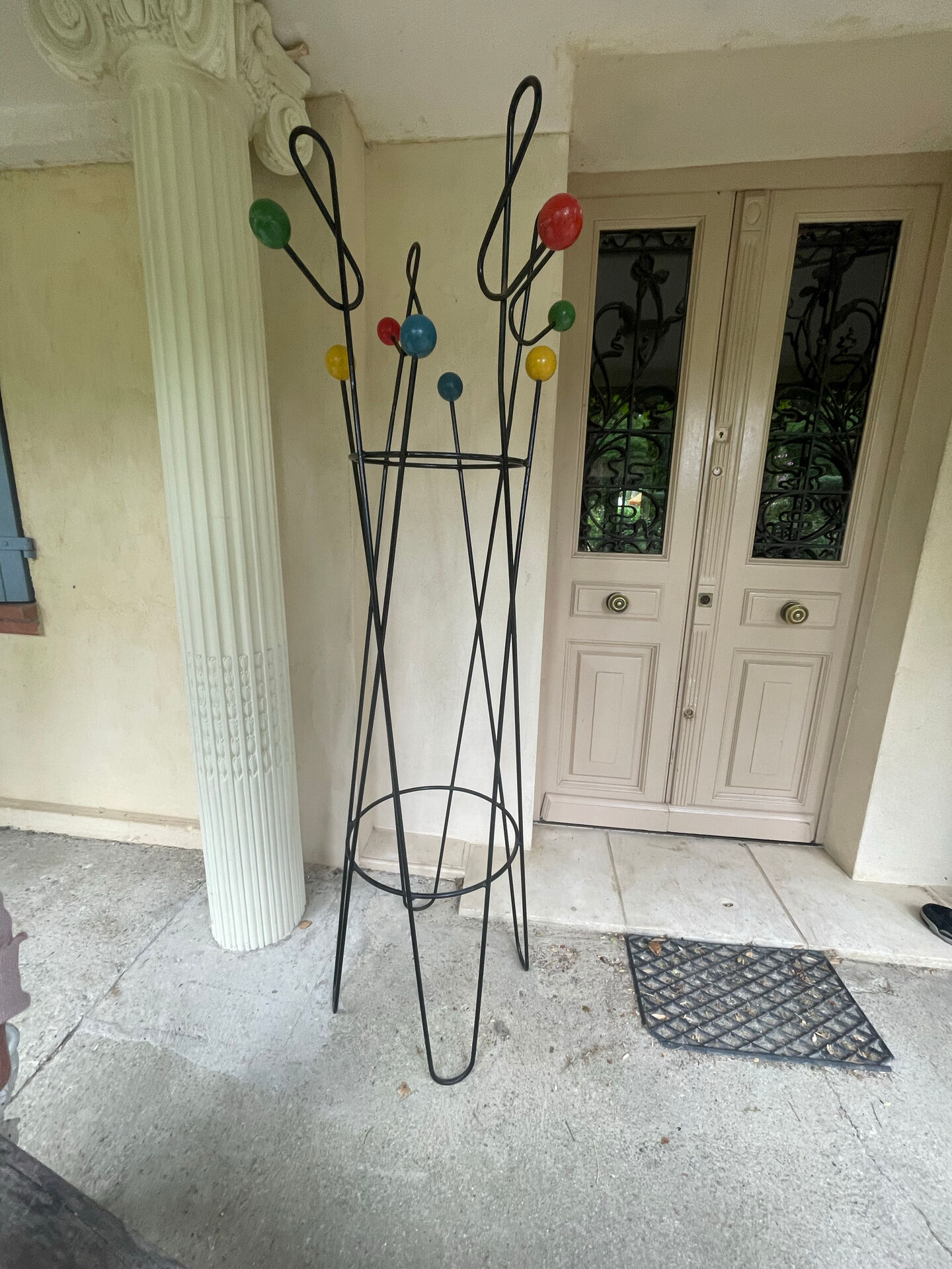 Coat rack attributed to Roger Ferraud (1890-1964) model "treble clef"