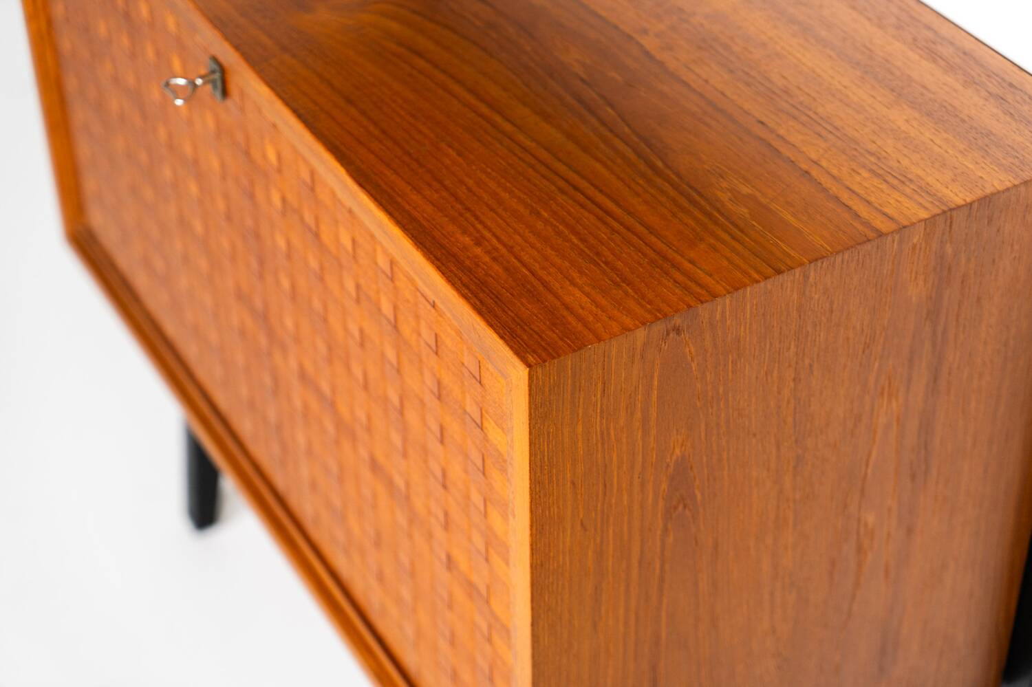 Rare Poul Cadovius standing wall-unit with bar (Denmark, 1960s).