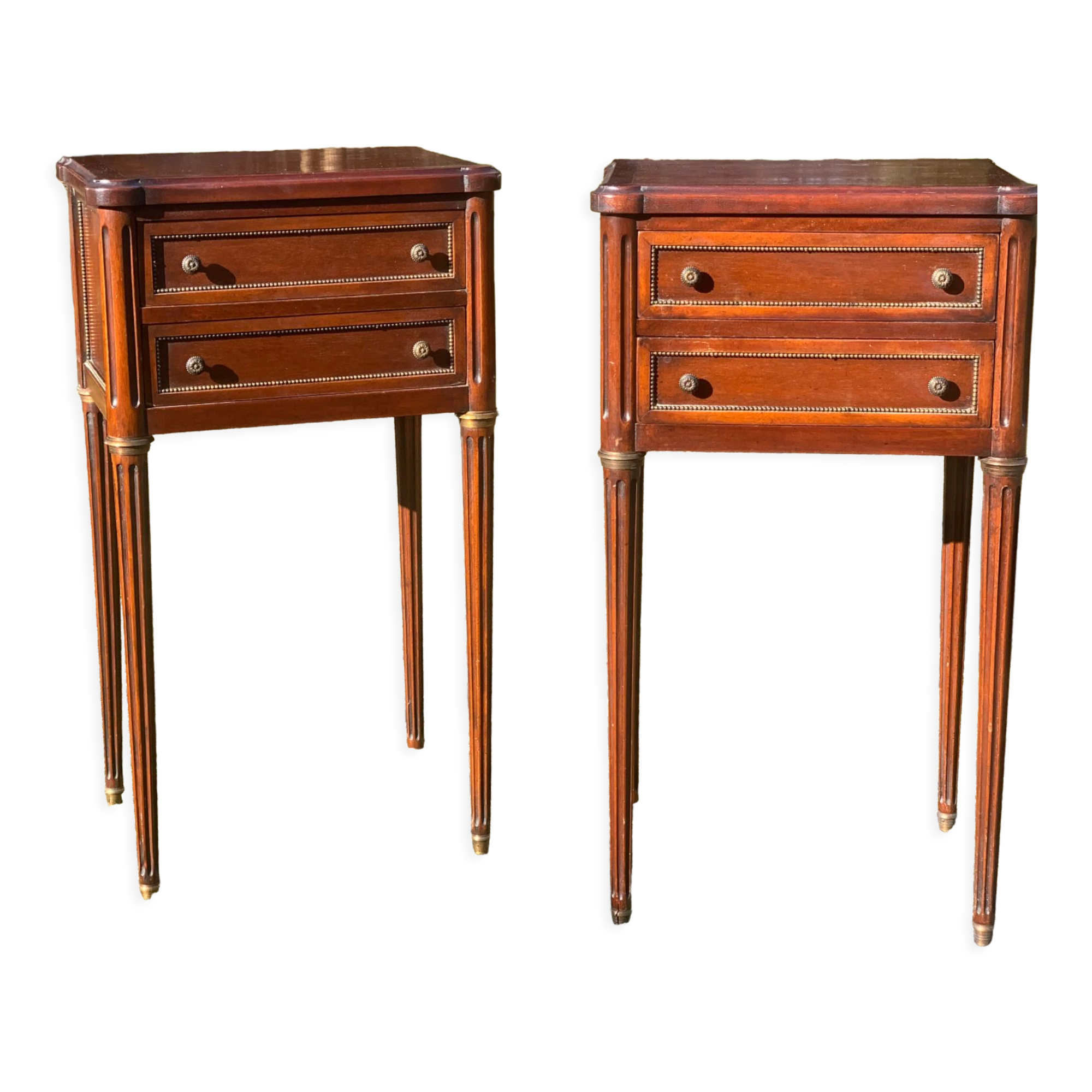 Pair of mahogany bedsides