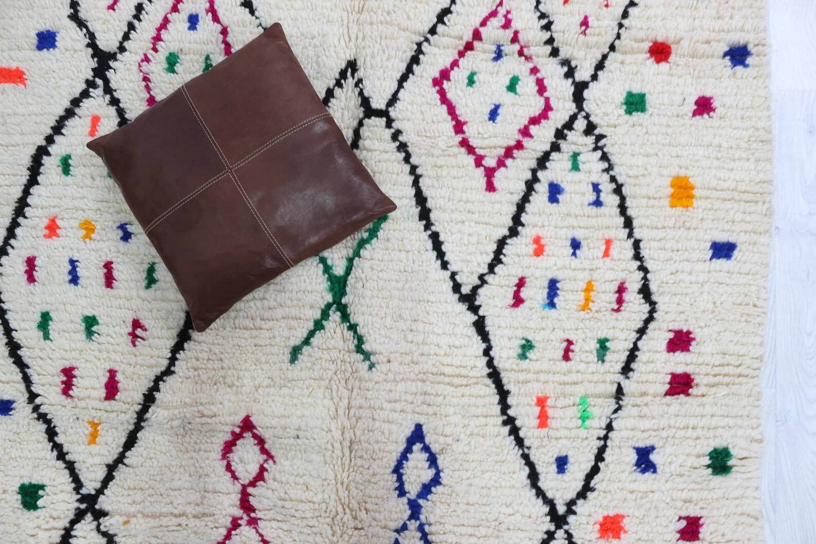 Berber rug 247 x 144 cm