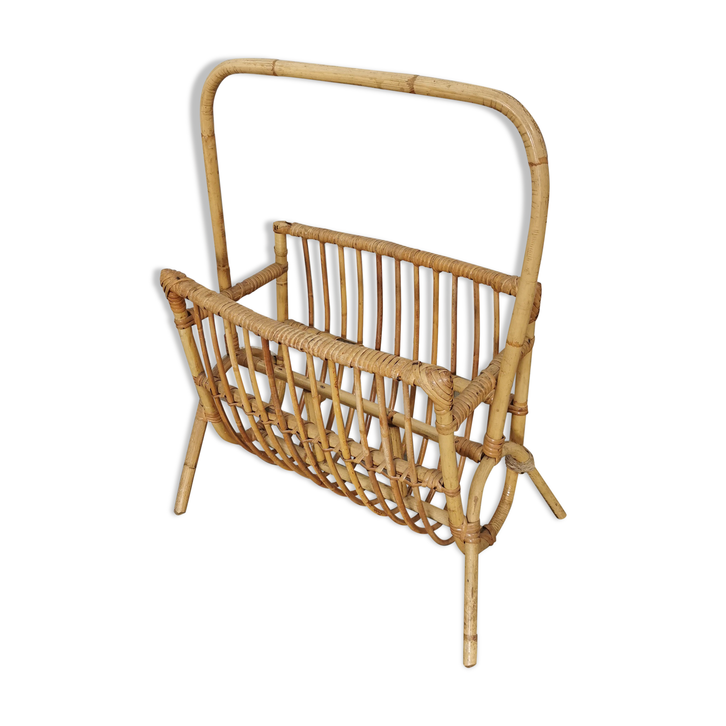 Porte revue rotin