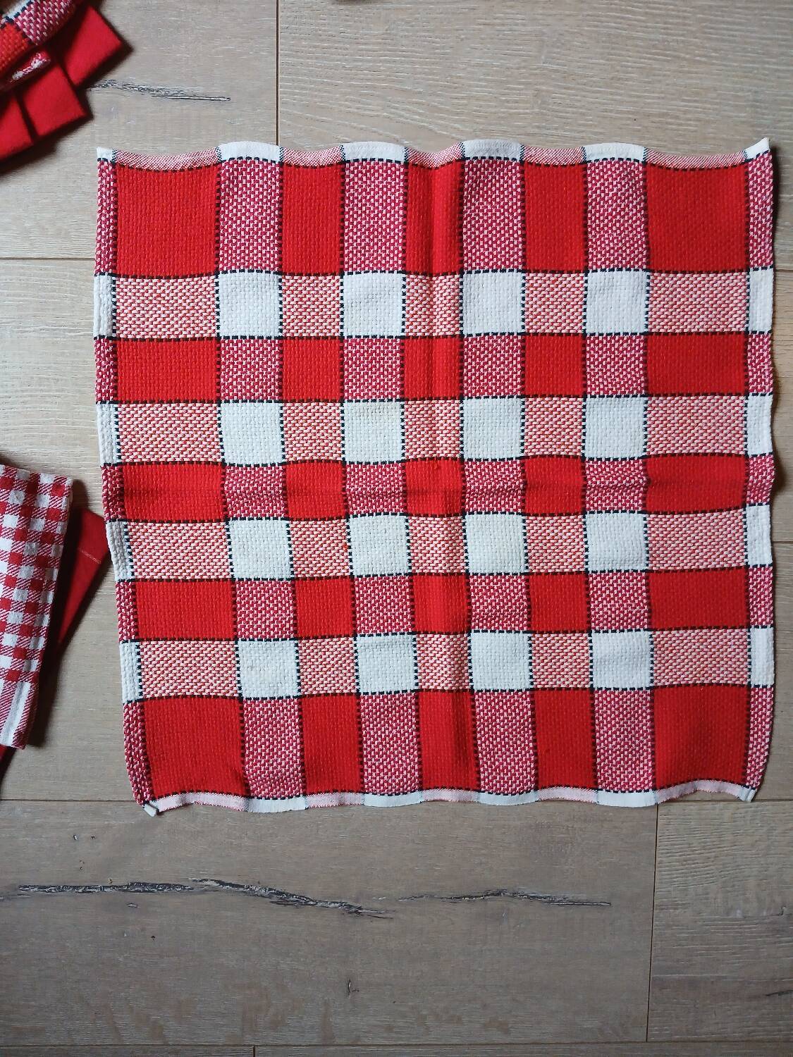 Set of 9 vintage napkins