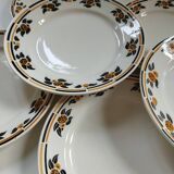 8 Badonviller “Modern” plates