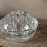 Page 1 of 7 Small 9-hole flower pick, vintage soliflores