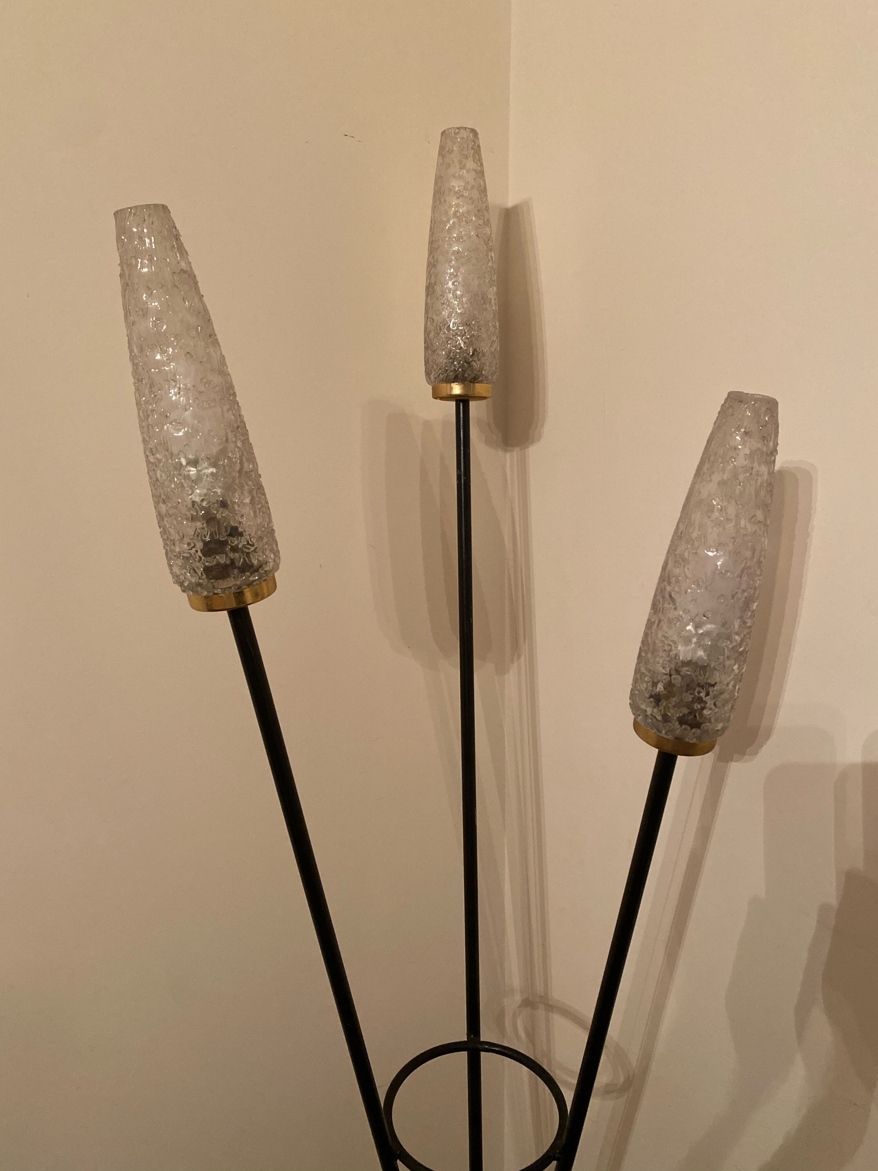 Lampadaire tripode