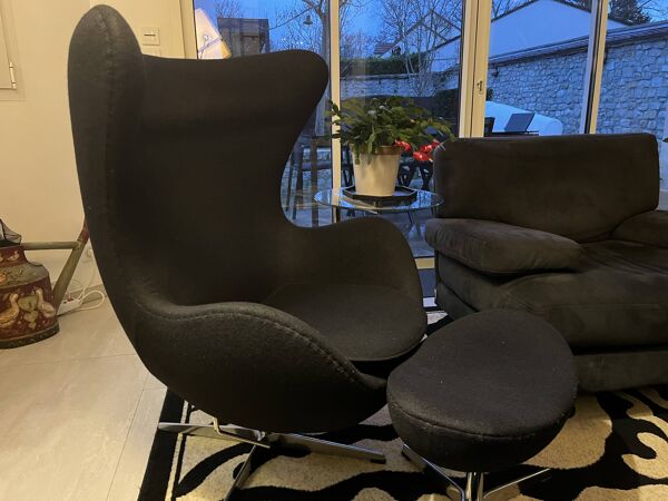 Fauteuil et repose-pied Henrik Thor Larsen 1960