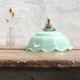 Green opaline suspension