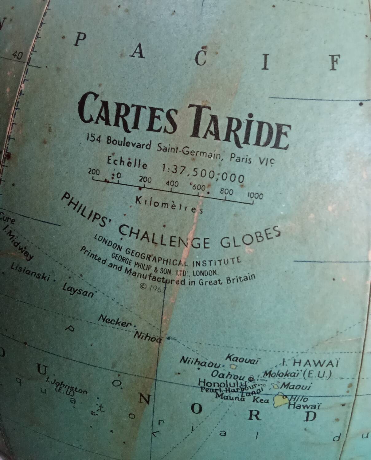 Old terrestrial globe world map Taride metal feet