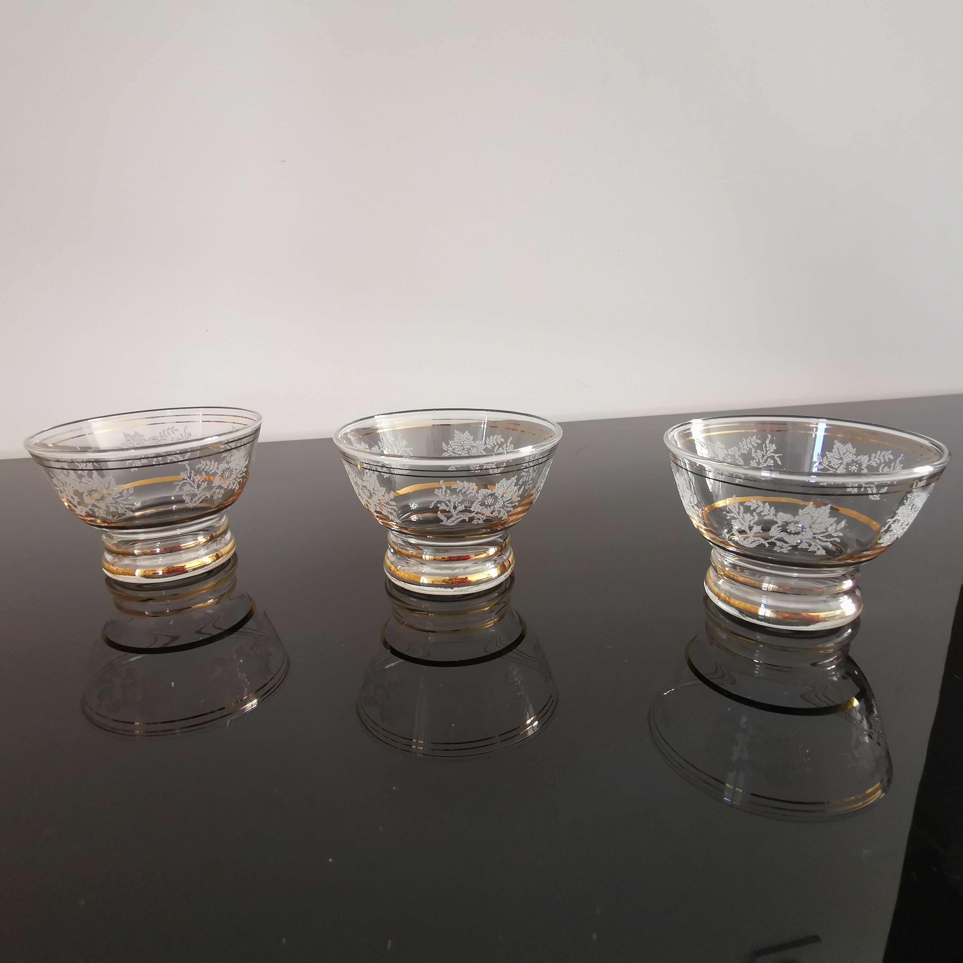 Retro art deco style digestive glasses/cocktails
