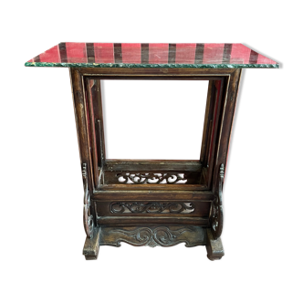 Console XIX with an old wooden foot carved and equipped with a glass top, china