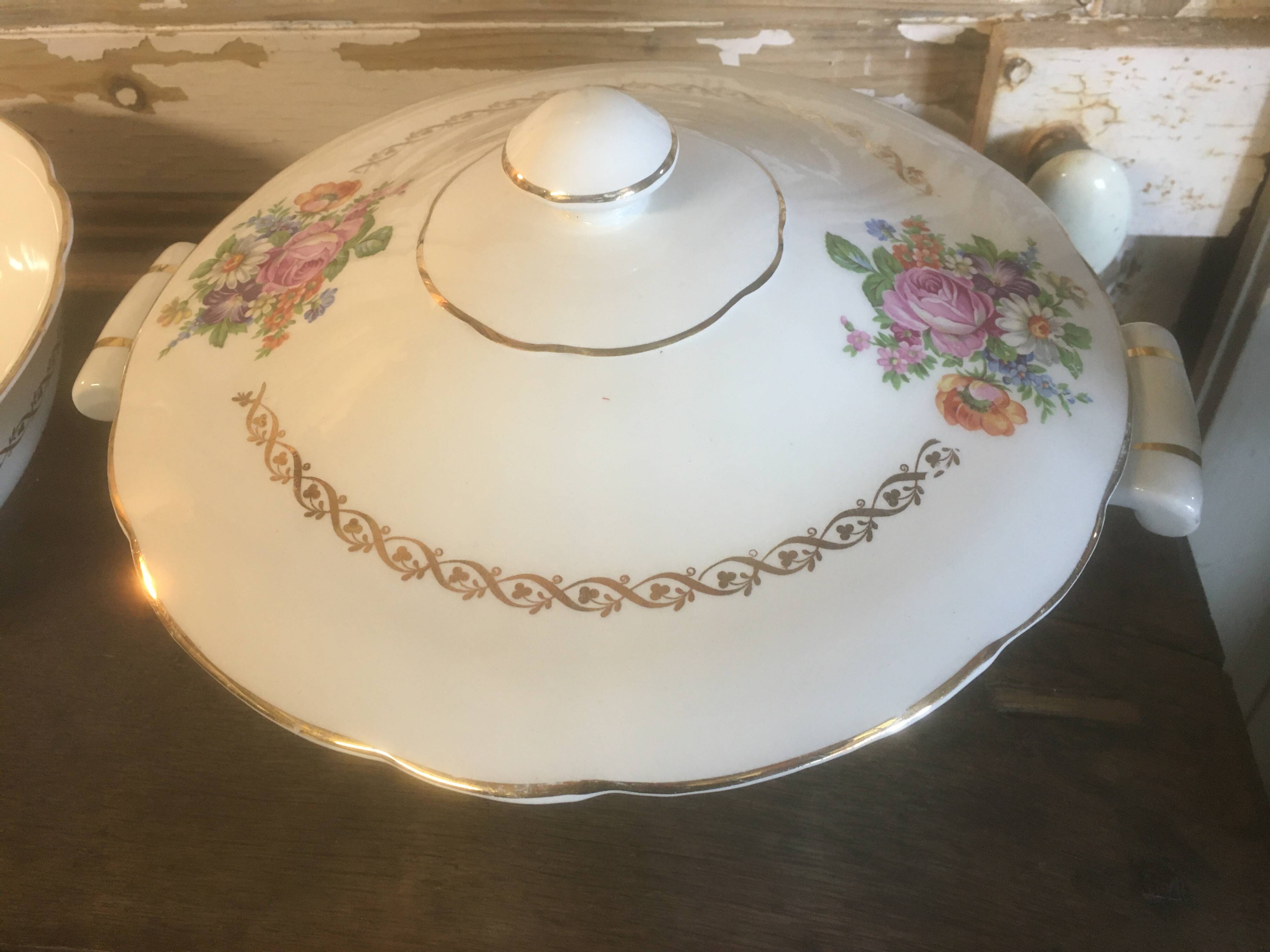 Set of tureen, salad bowl and "Irene" dish in Luneville earthenware