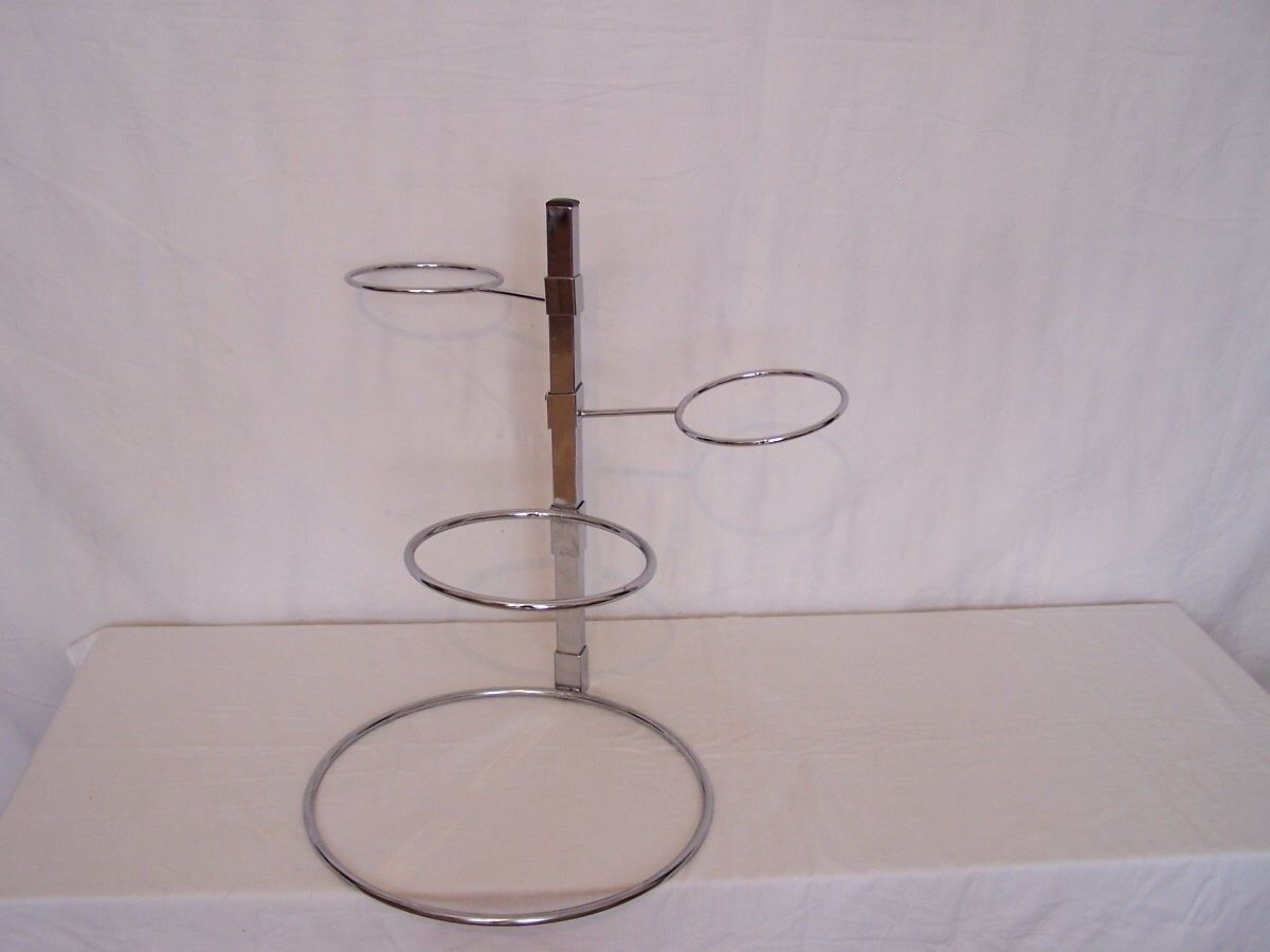 Plant hanger  of the 1970s