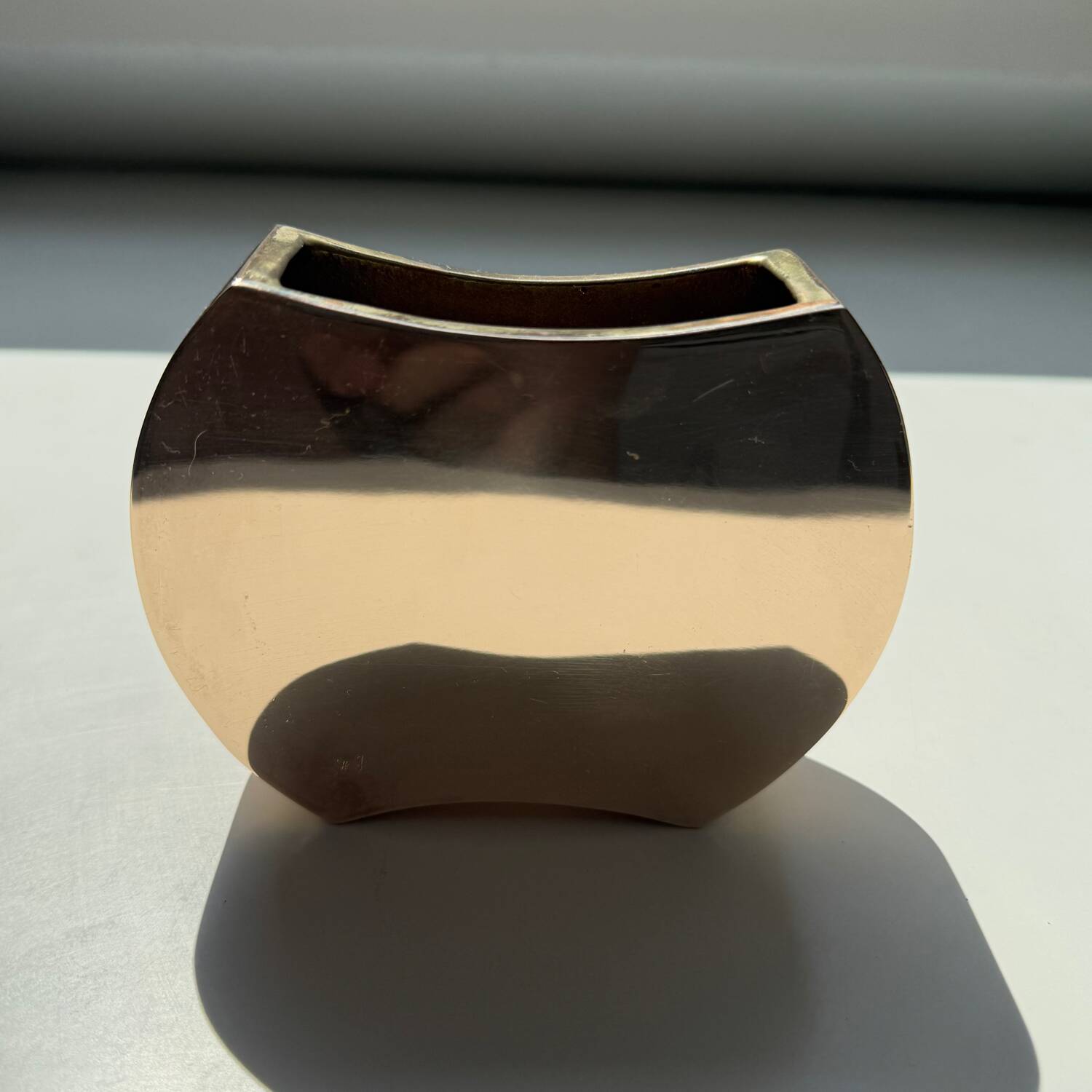 Bronze sculpture vase Monique Gerber