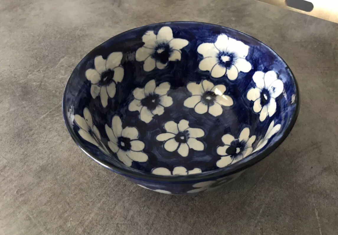 Vintage cup bowl in earthenware with blue floral paint décor - 18.5 cm