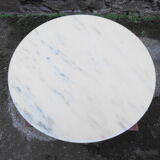 Round coffee table on tulip foot from the 70s