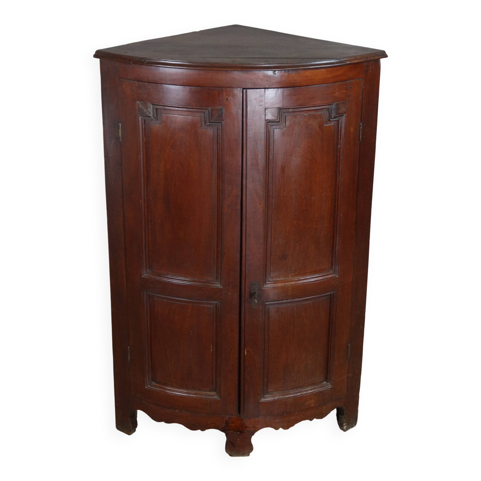 Corner buffet