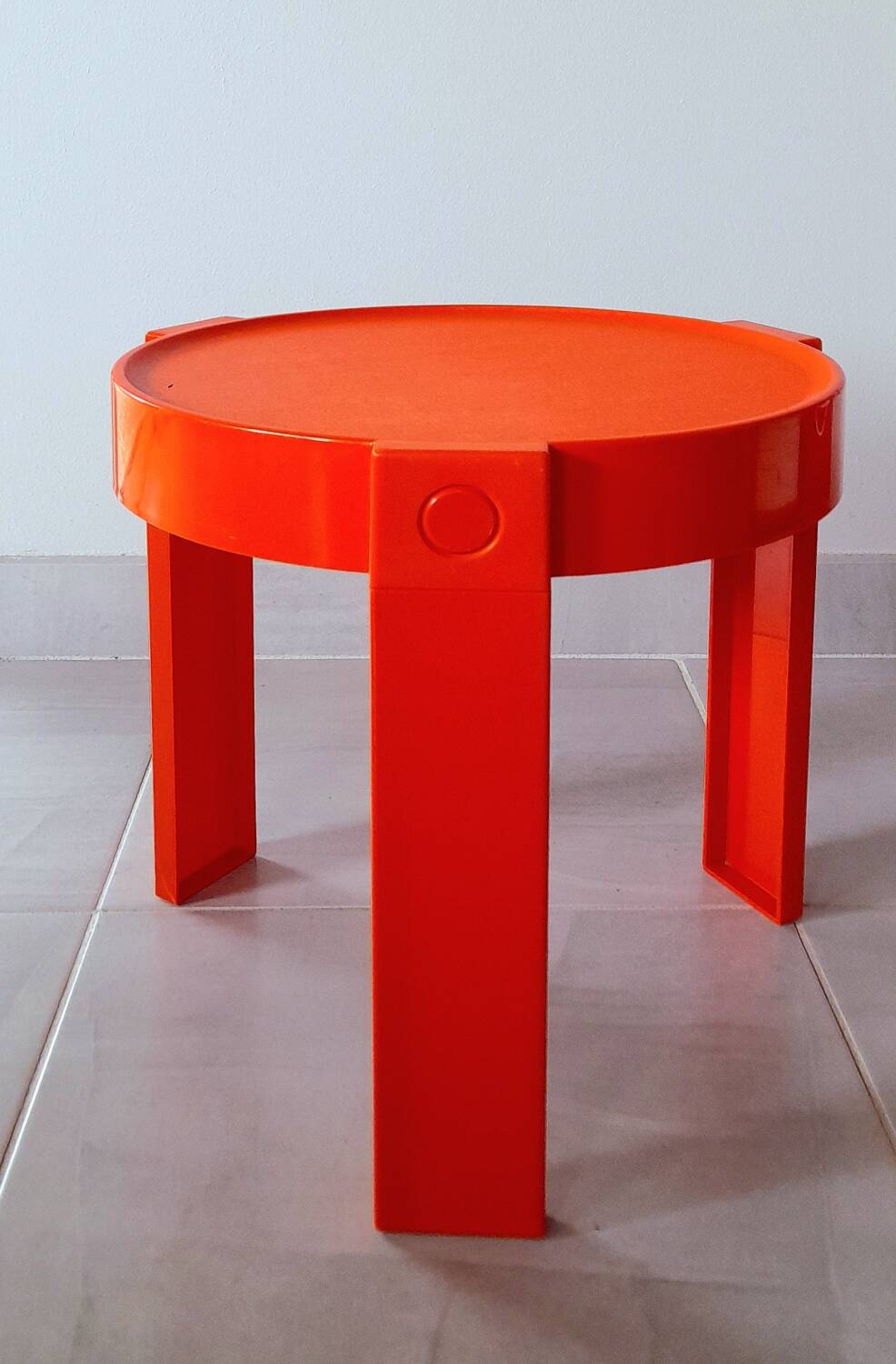 Prisunic orange side table 70s